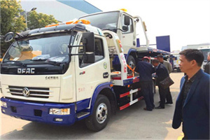 相城汽车道路救援拖车价格